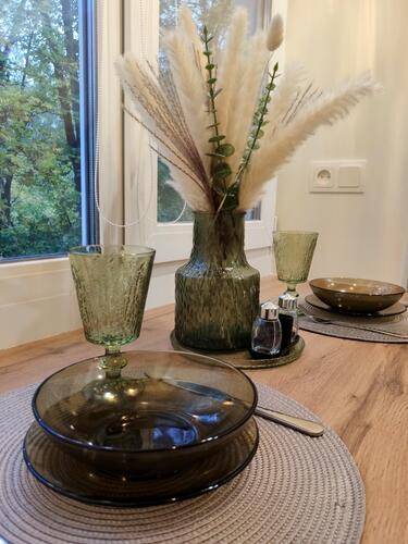 Red House (Рэд Хаус) На Улице Свободы