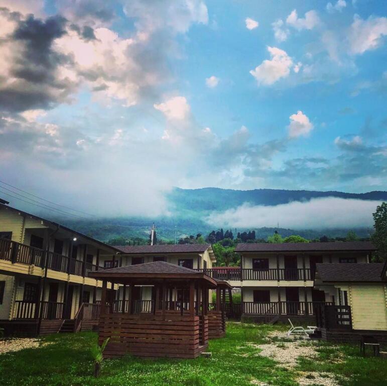 Шале Omega Guest House