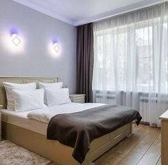 $item['hotel']['name']