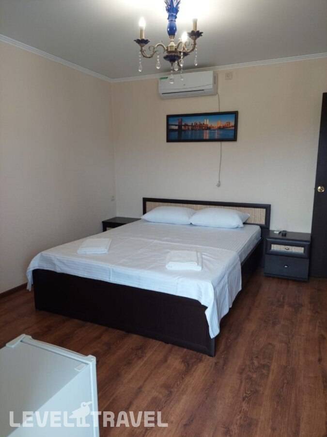 фотографии отеля Гостевой Дом На Сосналиева 46 в Абхазия(Гудаута) - фото №5