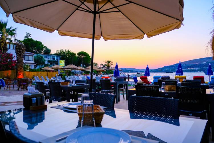 Oscar Seaside Hotel & Spa