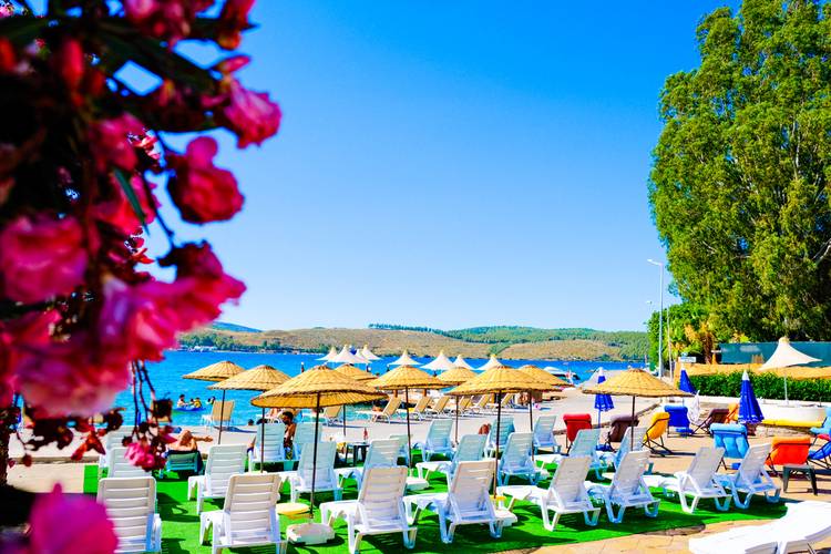 Oscar Seaside Hotel & Spa