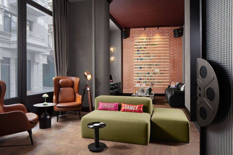 Moxy Istanbul Beyoglu