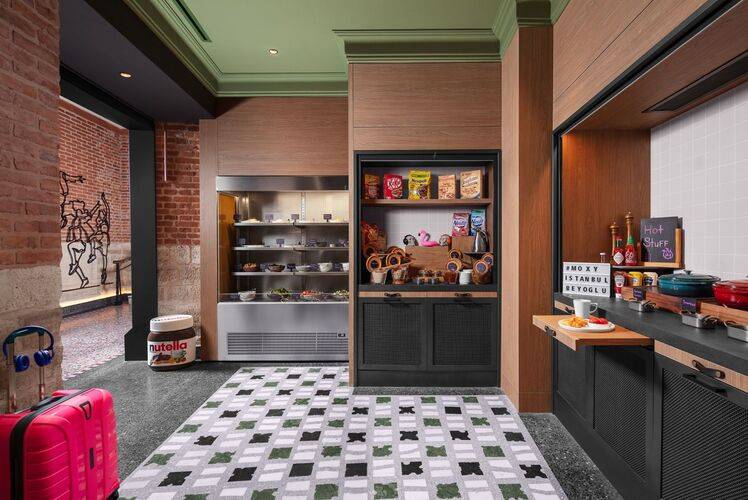 Moxy Istanbul Beyoglu