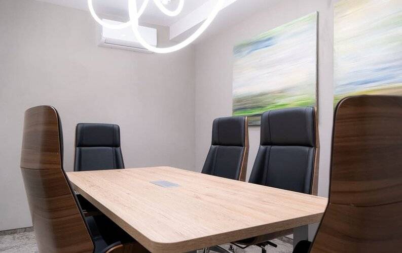Nuur Hotel (Нуур Отель)