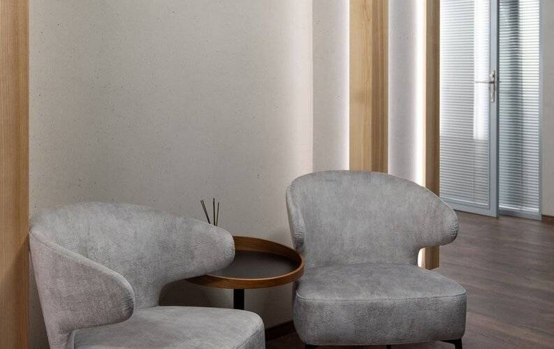 Nuur Hotel (Нуур Отель)