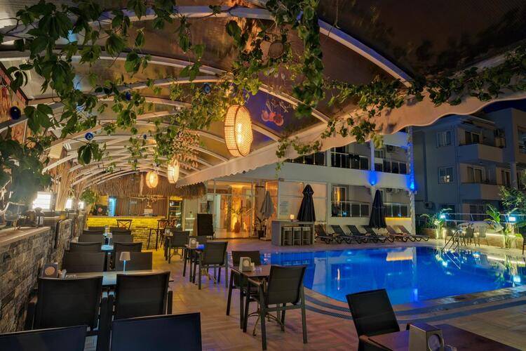 Moni Hotel