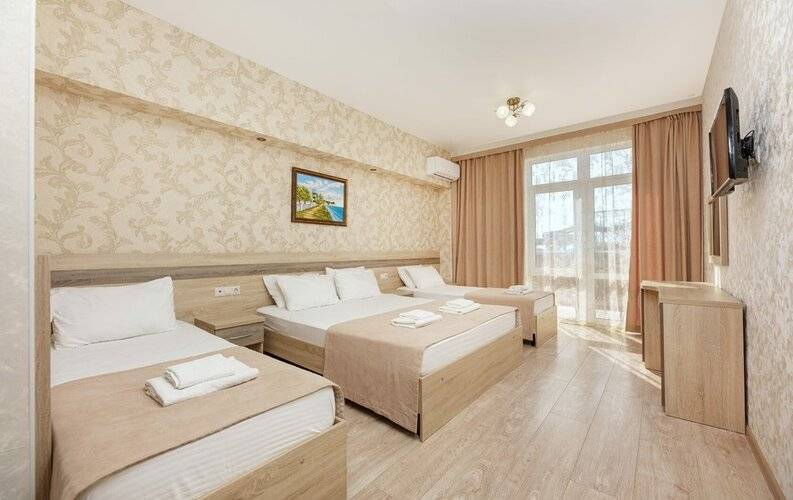 Greek (Грик) Отель