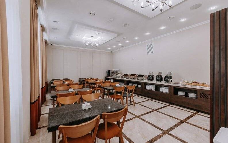 Greek (Грик) Отель