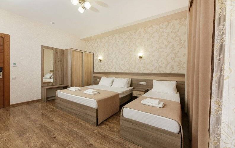 Greek (Грик) Отель