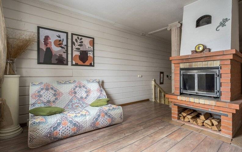 Rentalspb (Ренталспб) В Петровском Коттедж