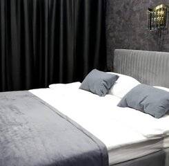$item['hotel']['name']