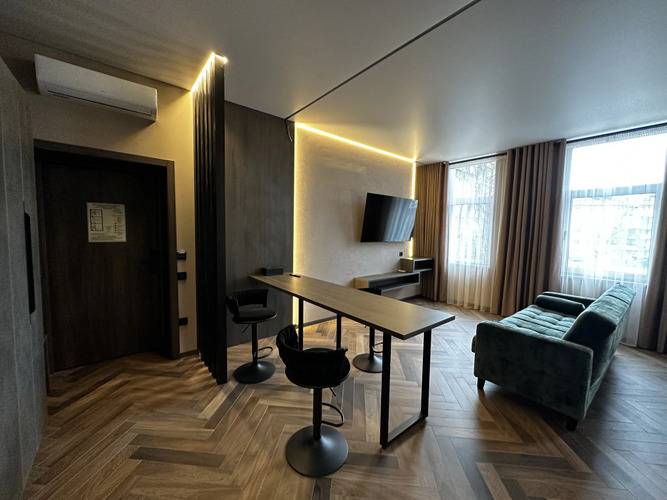 Отель Stay Inn