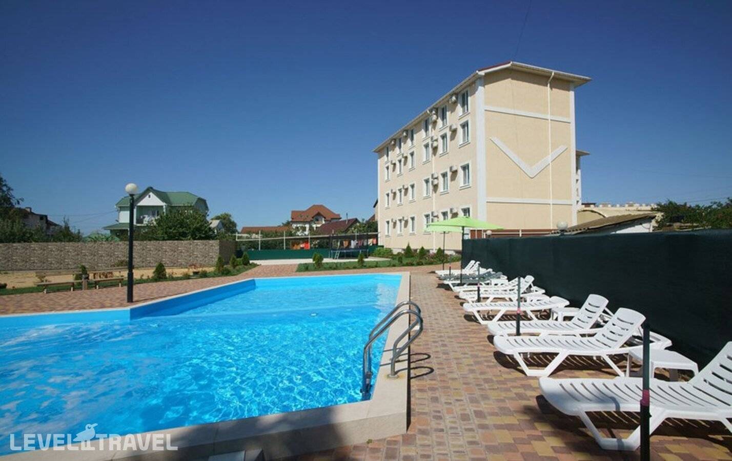 фотографии отеля Бумеранг Гостевой Дом в Россия(город Саки) - фото №4