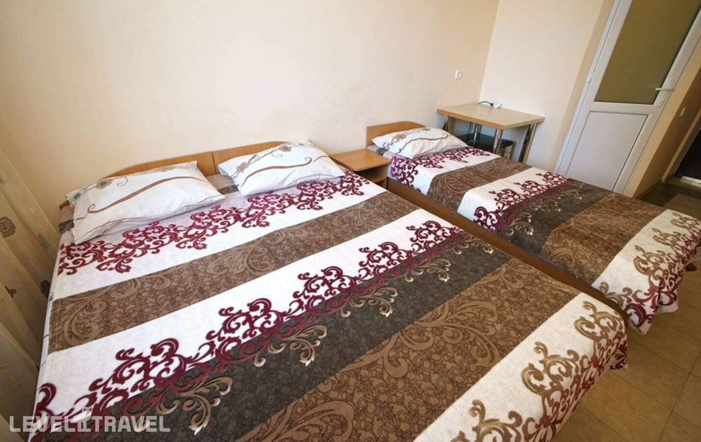 фотографии отеля Бумеранг Гостевой Дом в Россия(город Саки) - фото №26