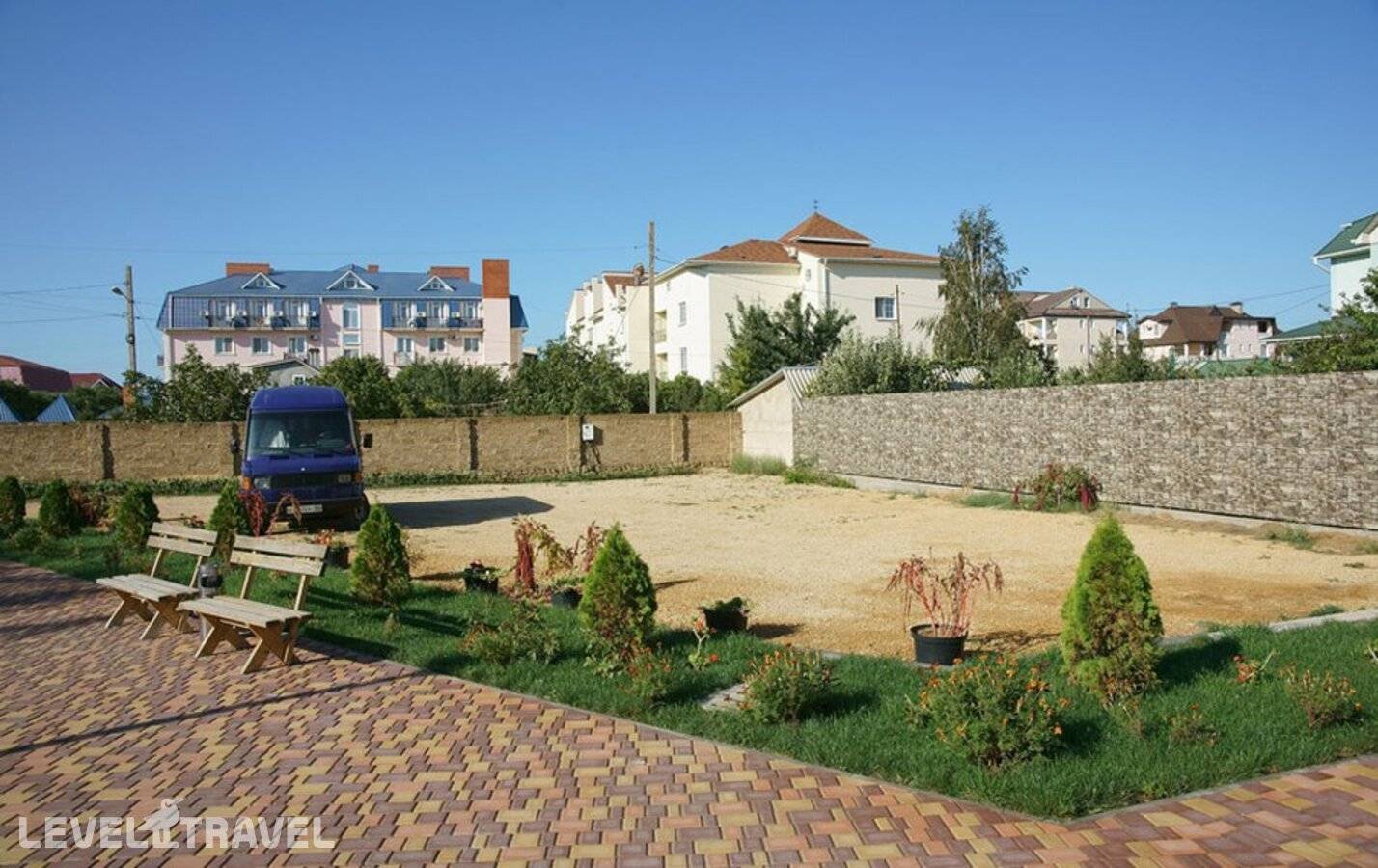 фотографии отеля Бумеранг Гостевой Дом в Россия(город Саки) - фото №18