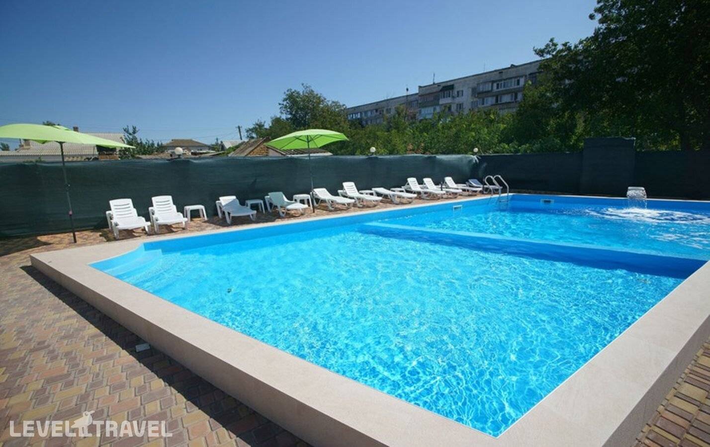 фотографии отеля Бумеранг Гостевой Дом в Россия(город Саки) - фото №2