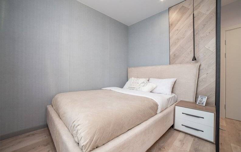 Beguest На Шаронова 31