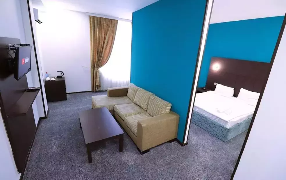 Crossway Hotel Baku