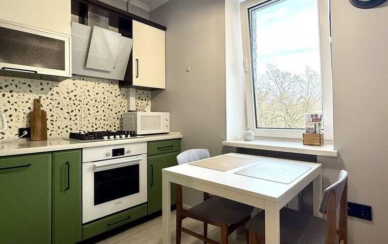 Apartmari (Апартмари) На Земельной 4а