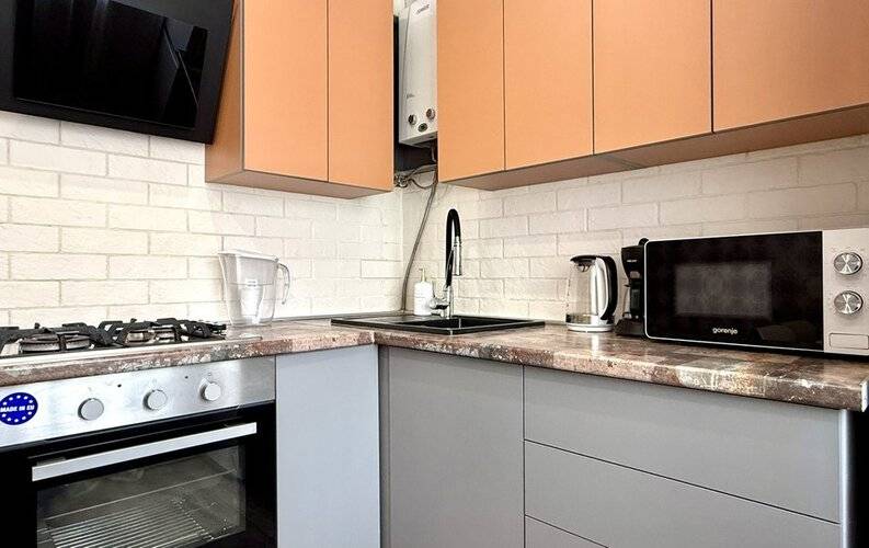 Apartmari (Апартмари) На Знойной 3