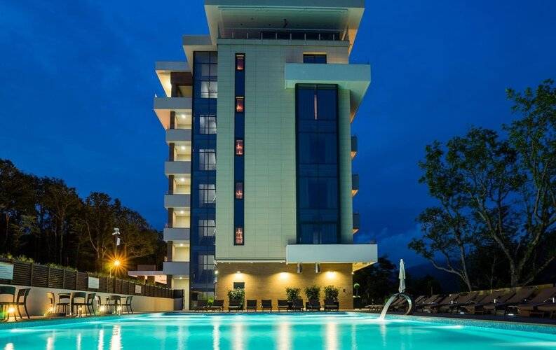 Hidens Hotel (Хайденс Отель)