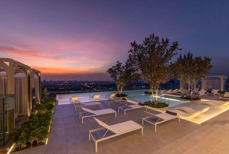 Eastin Grand Hotel Phayathai