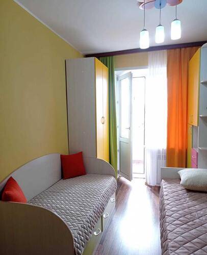 Отель Апартаменты На Улице Плеханова 39