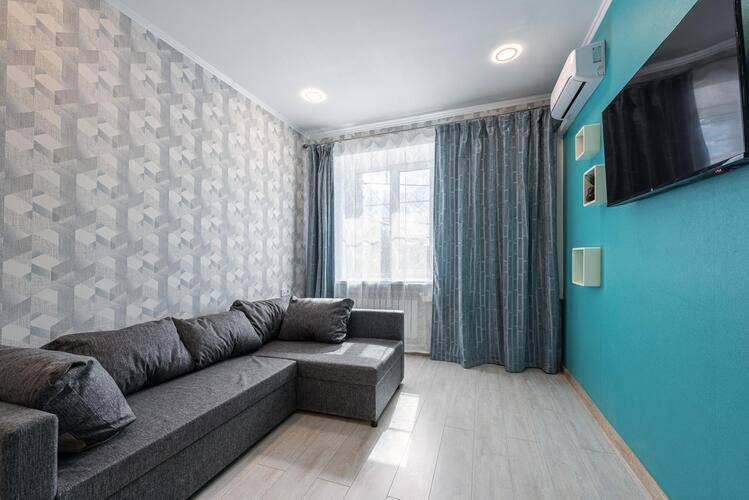 Отель Апартаменты На Улице Первомайская