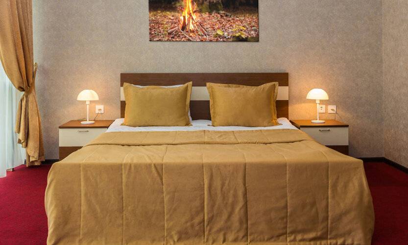 Riva Hotel