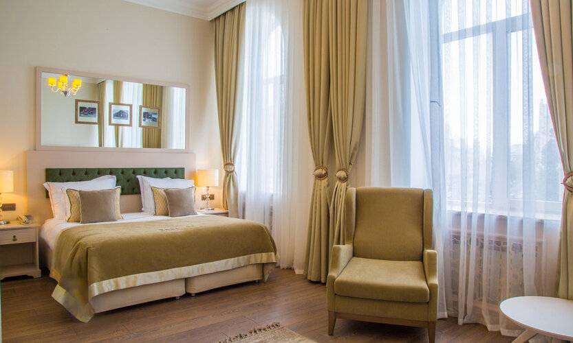 Boutique 19 Hotel