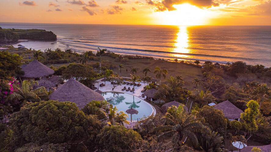 La Joya Balangan Beach Resort