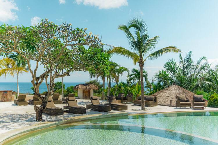 La Joya Balangan Beach Resort