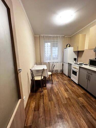 Отель Апартаменты На Улице Комбайнеров 39б