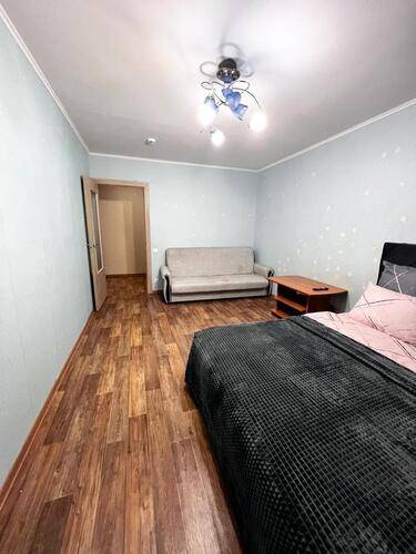 Отель Апартаменты На Улице Комбайнеров 39б