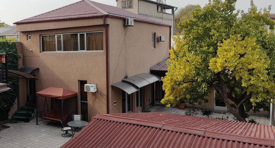 Areg Hotel (Арег)