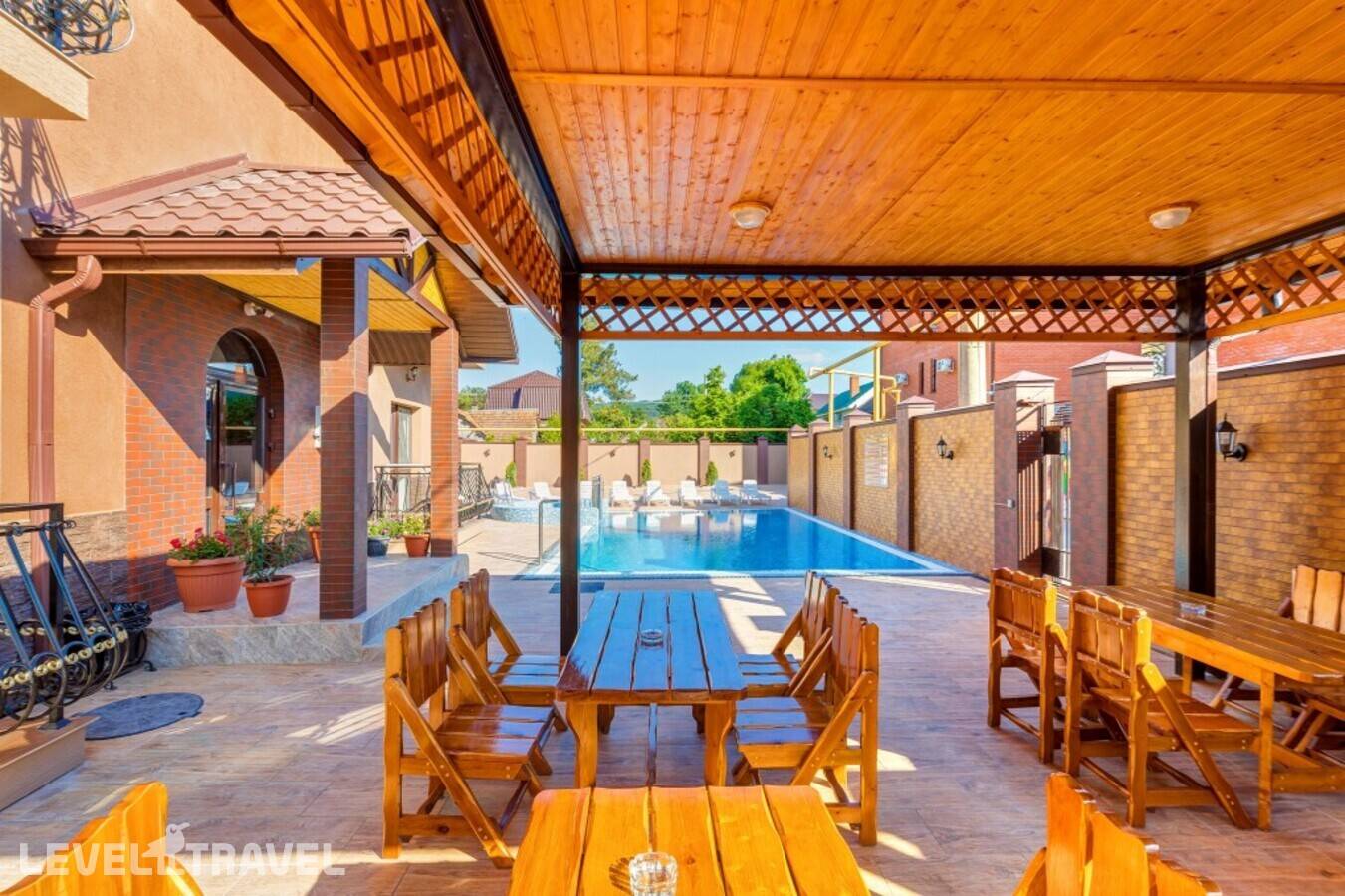 фотографии отеля Баринъ в Россия(Дивноморское) - фото №2