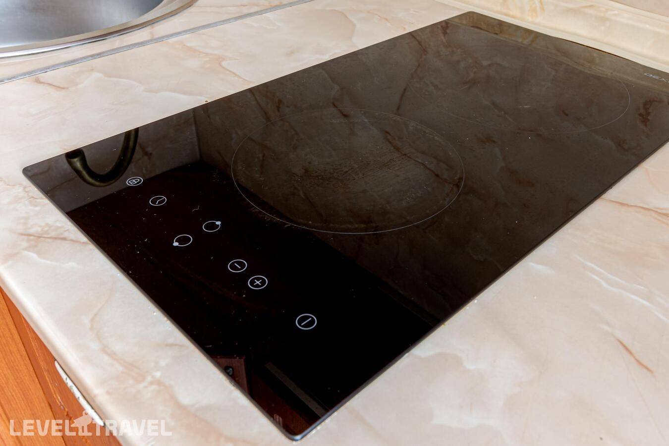 фотографии отеля Отель Bragin Hill (Брагин Хилл) На Проспекте Победы в Россия(Нижневартовск) - фото №8