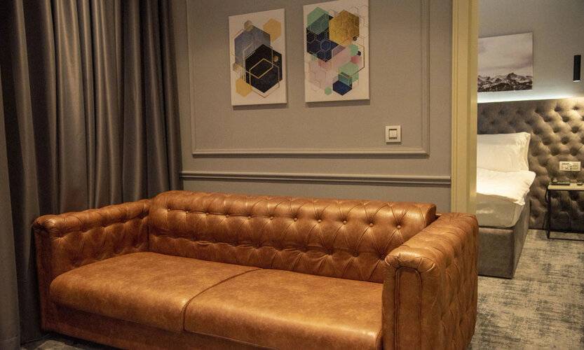 H41 Luxury Suites