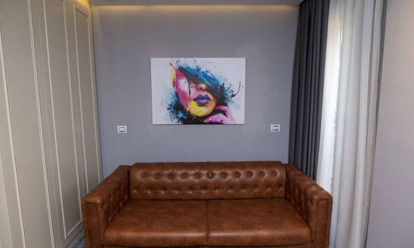 H41 Luxury Suites