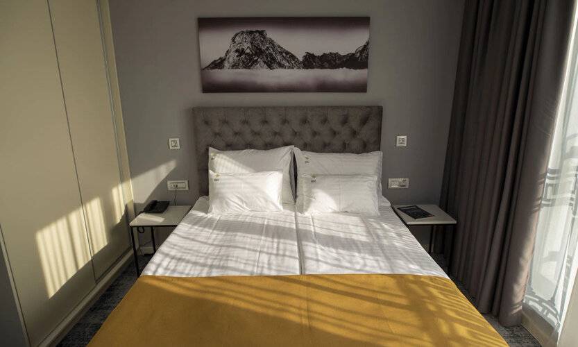 H41 Luxury Suites