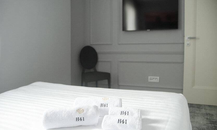 H41 Luxury Suites