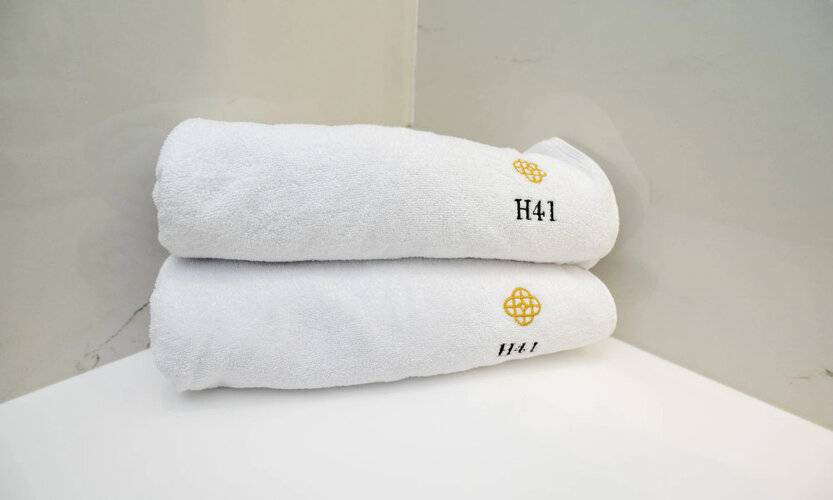 H41 Luxury Suites