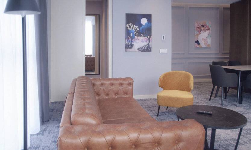 H41 Luxury Suites