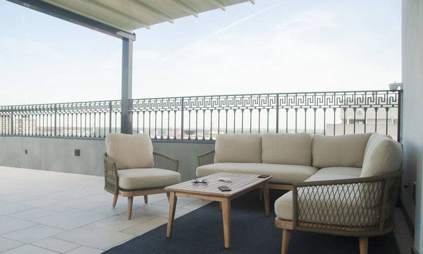 H41 Luxury Suites