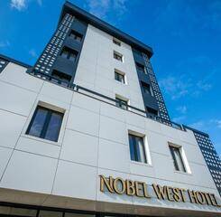 $item['hotel']['name']