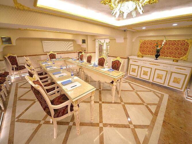 Golden Ak Marmara Hote