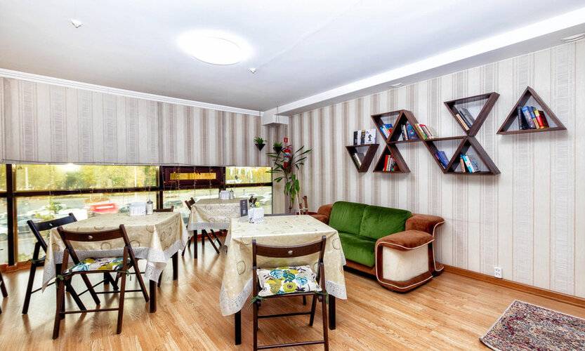 Bed & Breakfast Capital Hotel