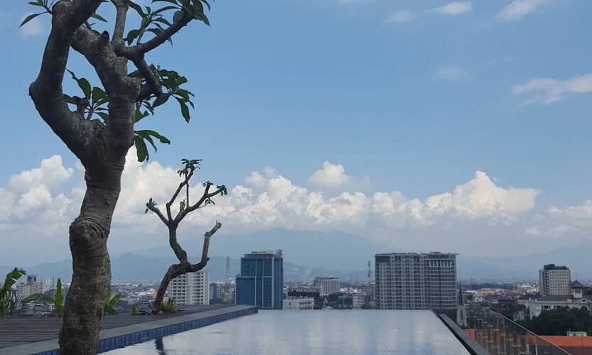 U Janevalla Bandung