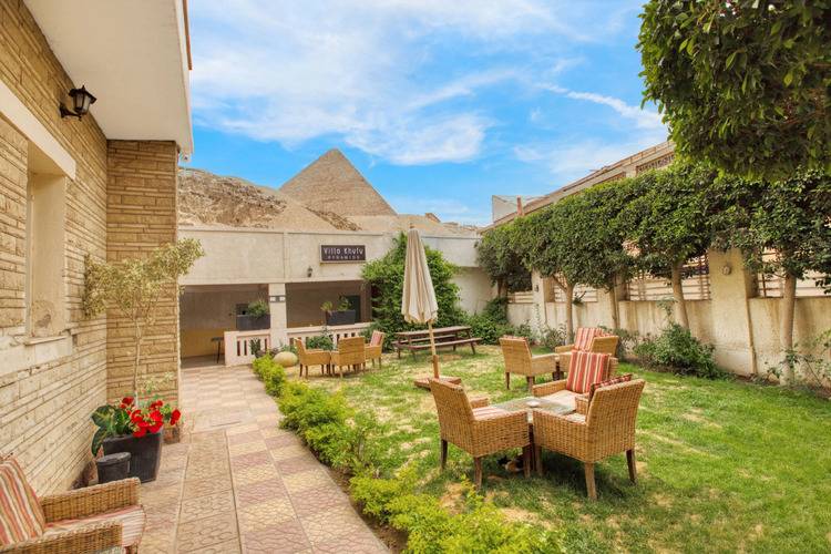 Villa Khufu Pyramids Hotel